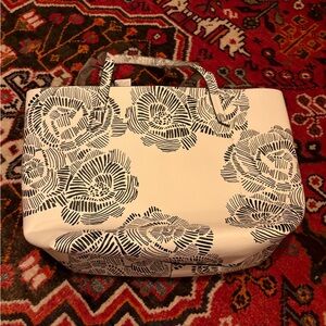 Indigo Floral Patterned Tote Bag - NWT
